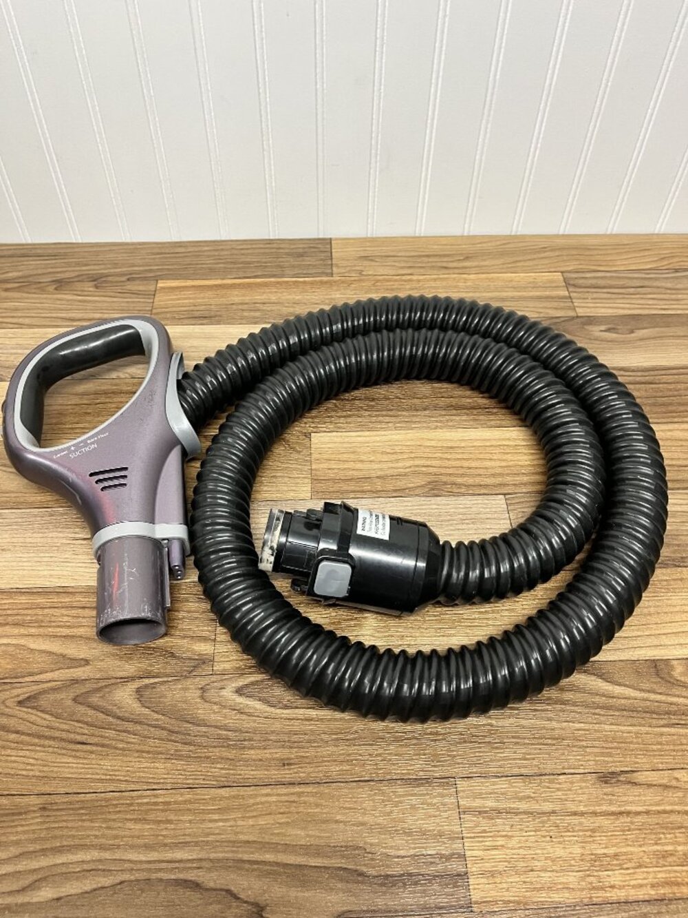 Shark NR96 HANDLE WITH HOSE Genuine OEM Part # 1213FC96 Lavender Purple